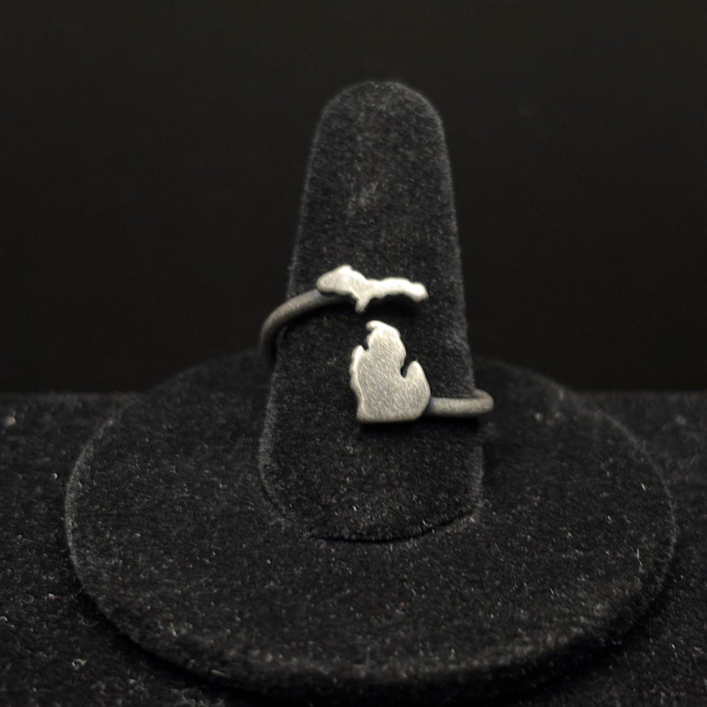 Upper and Lower Adjustable Michigan Ring