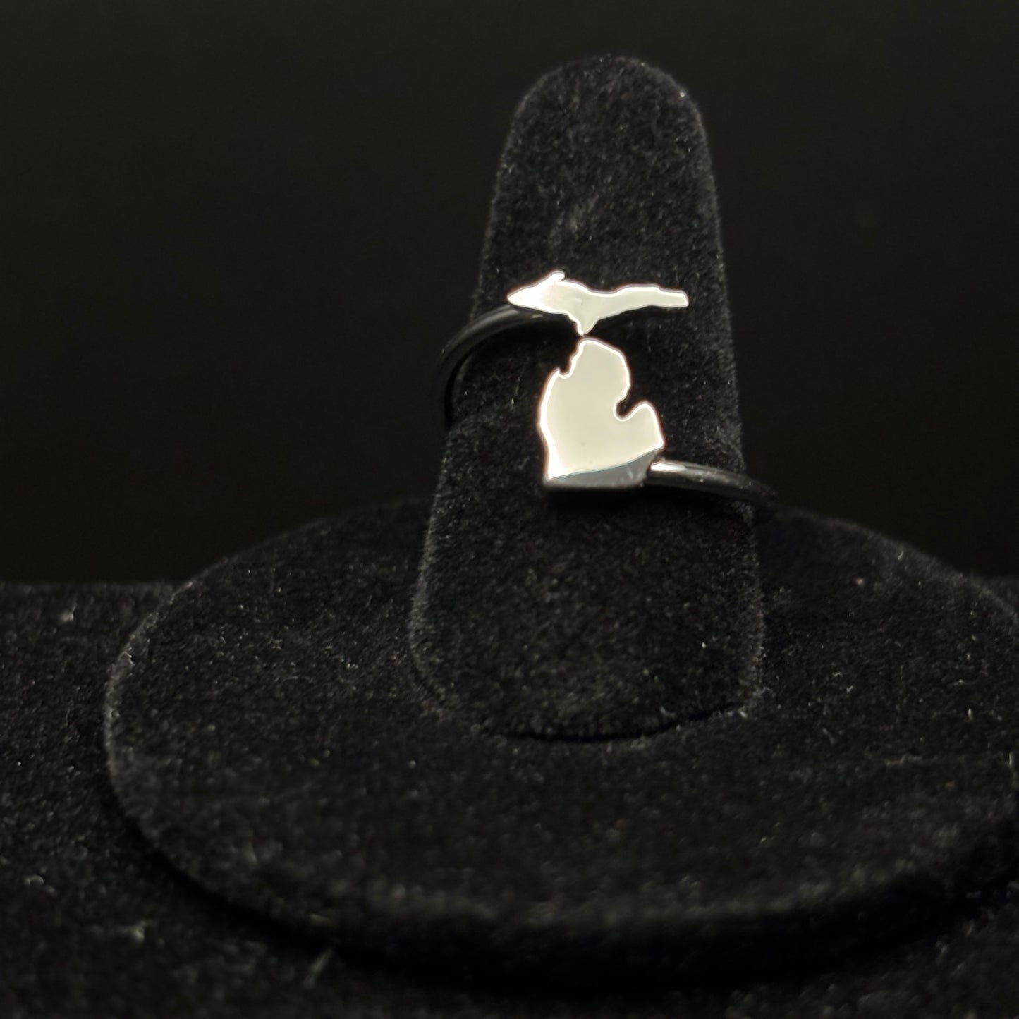 Upper and Lower Adjustable Michigan Ring